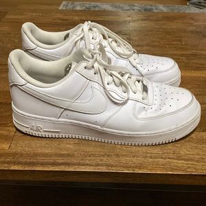 Nike Air Forces White size 12